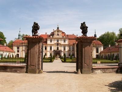 Jemniště zámek
