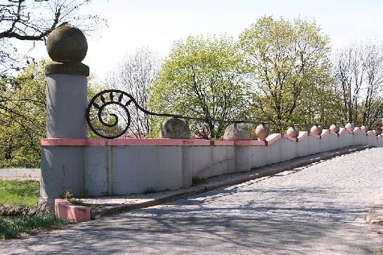 Kamenný most  Plácky