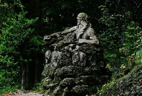 Janské Lázně - socha Krakonoše