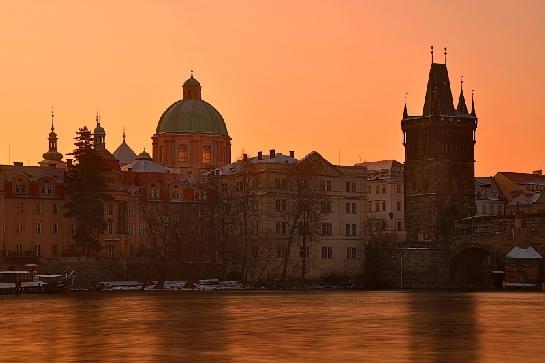 V červáncích III