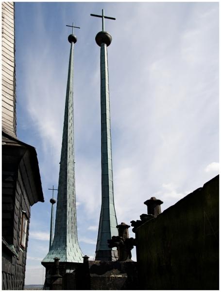 Věže kostela sv. Mikuláše