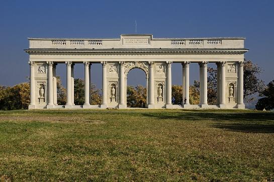 Kolonáda na Rajsně