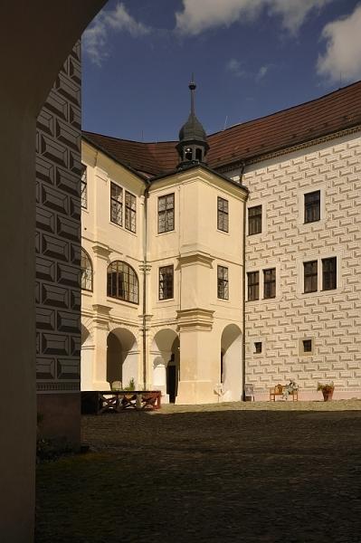 Zámek Březnice