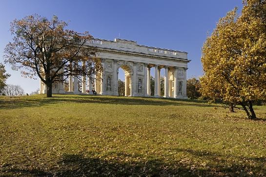 Kolonáda na Rajsně