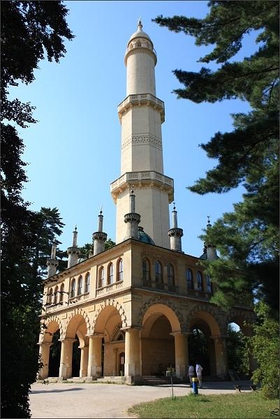 Minaret