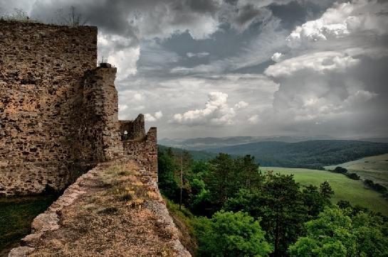 Hrad Točník