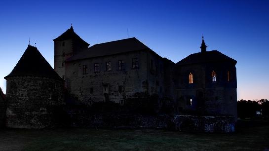 Podvečer u hradu Švihov
