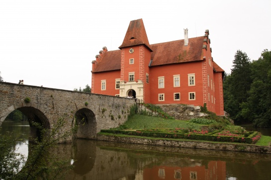 Červená lhota