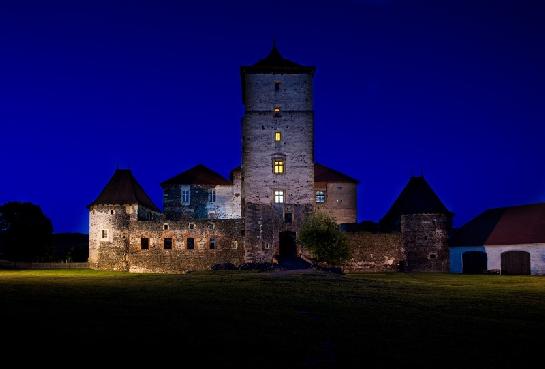 Švihovský hrad v noci 1