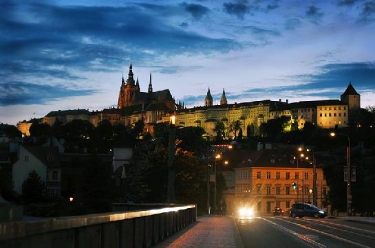 Večerní Pražský hrad