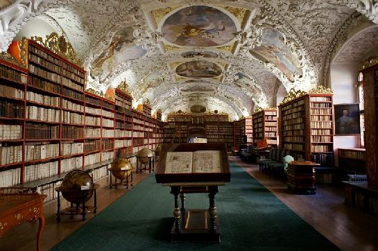 Strahovský klášter - malá knihovna