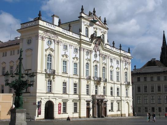 biskupský palác, Praha