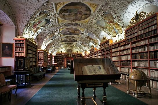 Strahovský klášter - malá knihovna