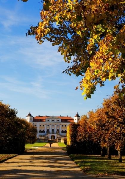 Milotice zámek