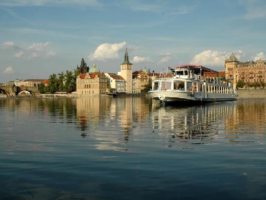 Muzeum Bedřicha Smetany s parníkem