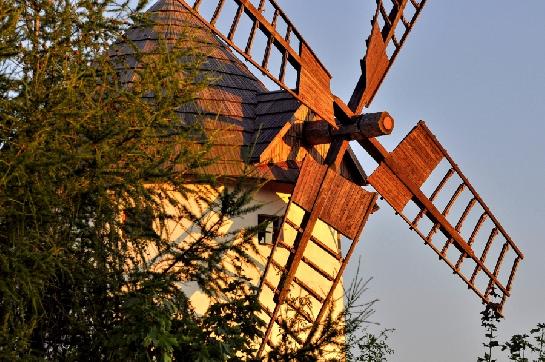 Stará Ves - Větrný mlýn