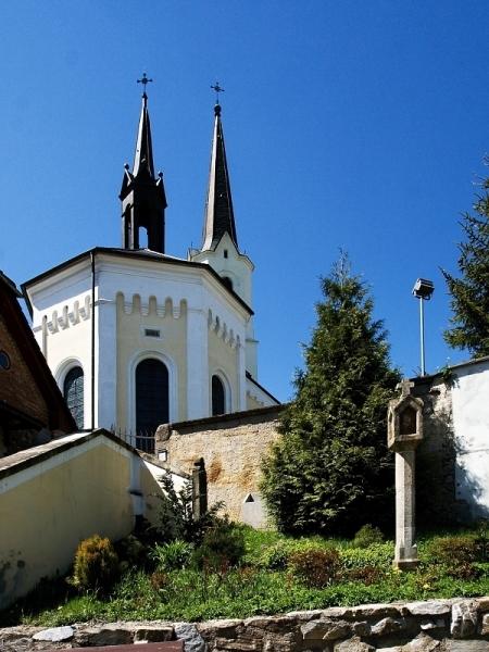 Kostel sv.Jakuba Většího v obci Světlík
