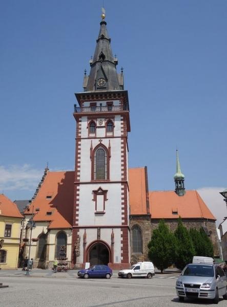 Chomutov náměstí - kostel