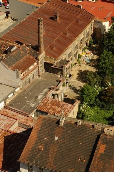 Secesní továrna