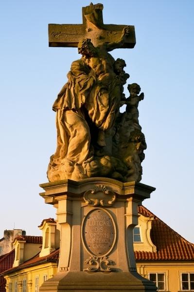 Sousoší sv. Luitgardy na Karlově mostě