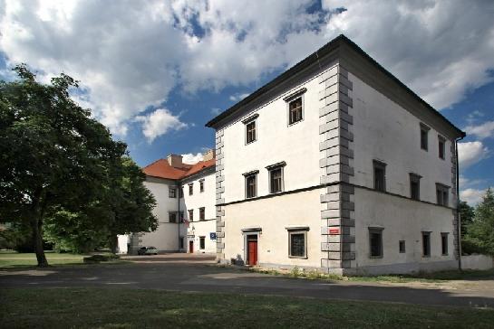 Lovosický zámek
