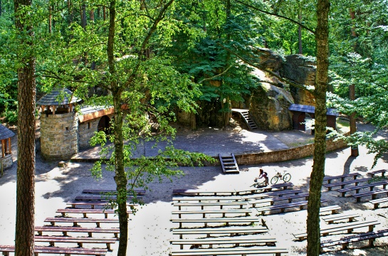 Lesní divadlo u Sloupu