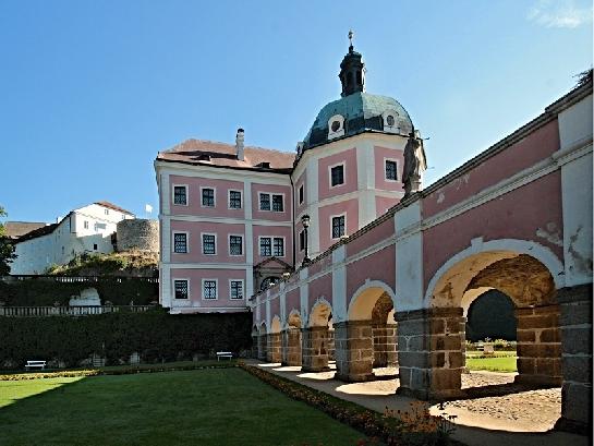 Klášter Nový Dvůr