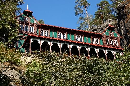 Restaurace