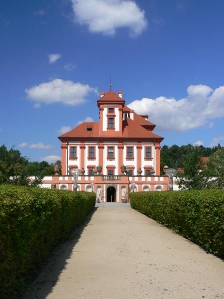 Trojský zámek