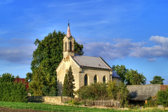 Kostel sv. Jiří v Hradsku u Mšena