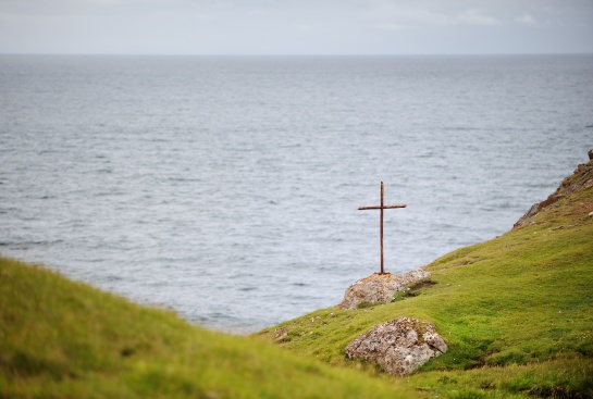 SKOTSKO - kříž u severního moře