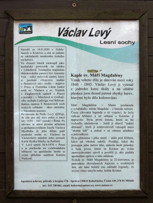 Informační tabule u kaple Máří Magdaleny