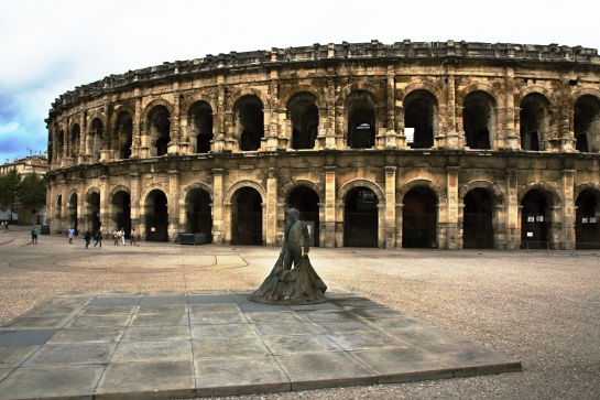 Francie - Nimes - římský amfiteátr