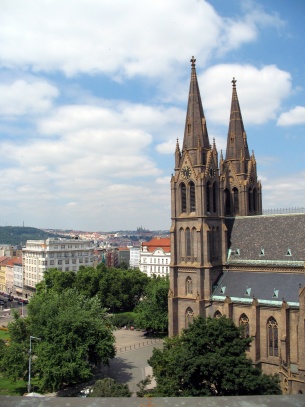 Praha - kostel Sv. Ludmily, Náměstí Míru