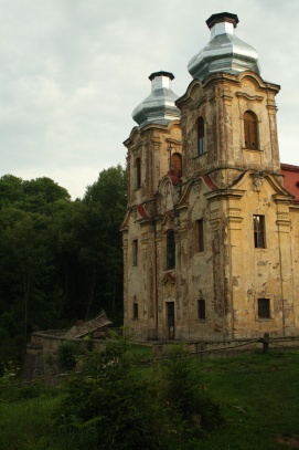 Kostel v zaniklé obci Skoky.