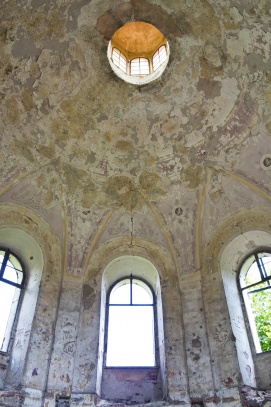 Interiér loretánské kaple v zámeckém parku