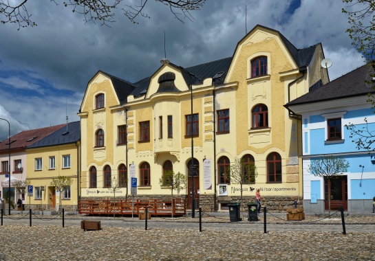 Kašperské hory , náměstí Šumava