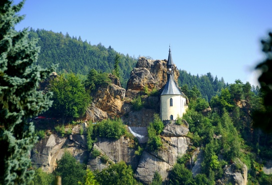 Zřícenina skalního hradu Vranov