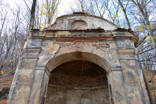 Kaple nad Hrobkou rodu Lobkowitzů u zámku Jezeří No.2