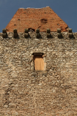 Západní věž.