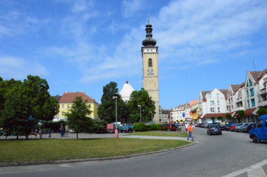 Soběslav, náměstí s kostelem