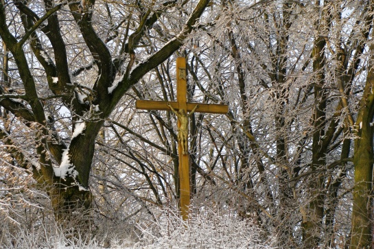 Kříž v ledovém sevření