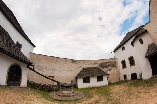 Státní hrad Buchlov - studna
