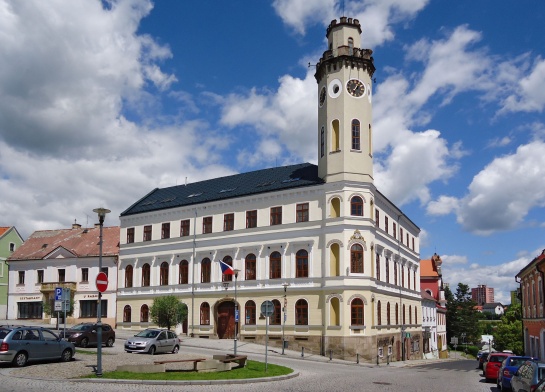 Klášterec nad Ohří - radnice
