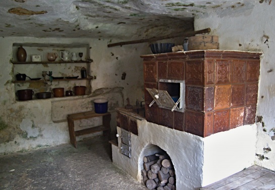 Skalní obydlí Lhotka u Mělníka - Kokořínsko