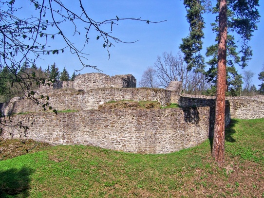Zřícenina hradu Kozí Hrádek