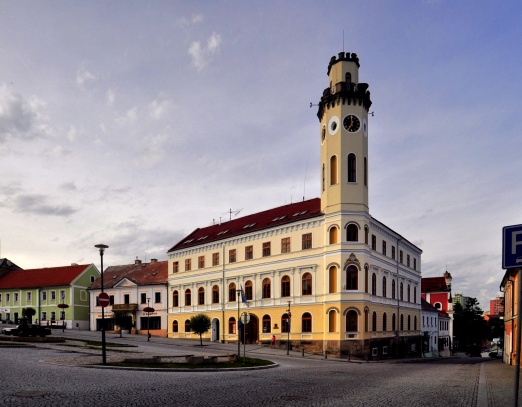 Radnice - Klášterec nad Ohří