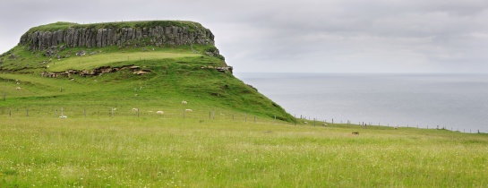 SKOTSKO - pobřeží KILT ROCK