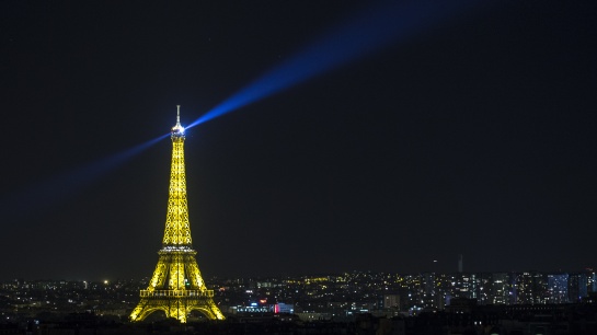 Dominanta Paříže v noci