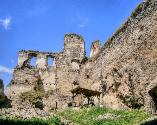 Hrad Dívčí Kámen